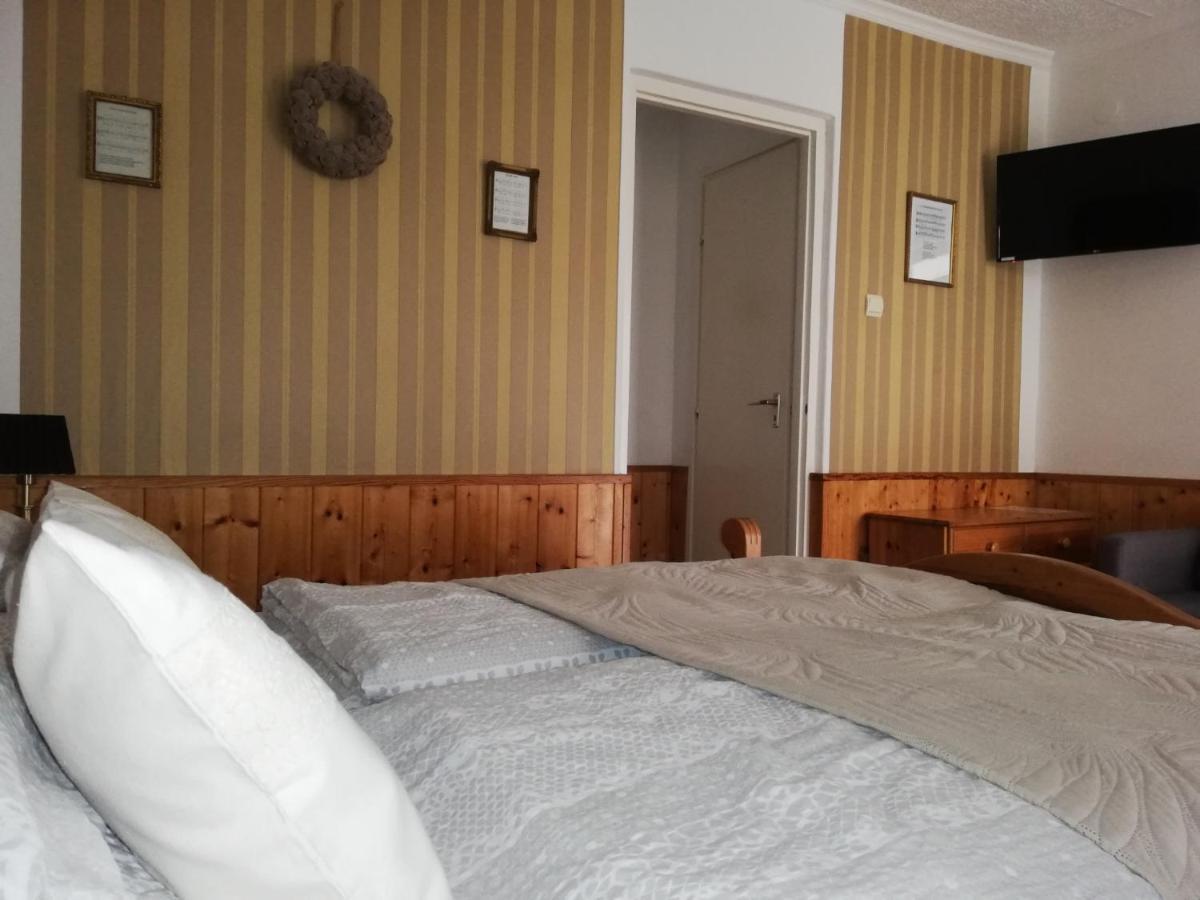 Bobita Apartmanhaz Szilvásvárad Eksteriør bilde